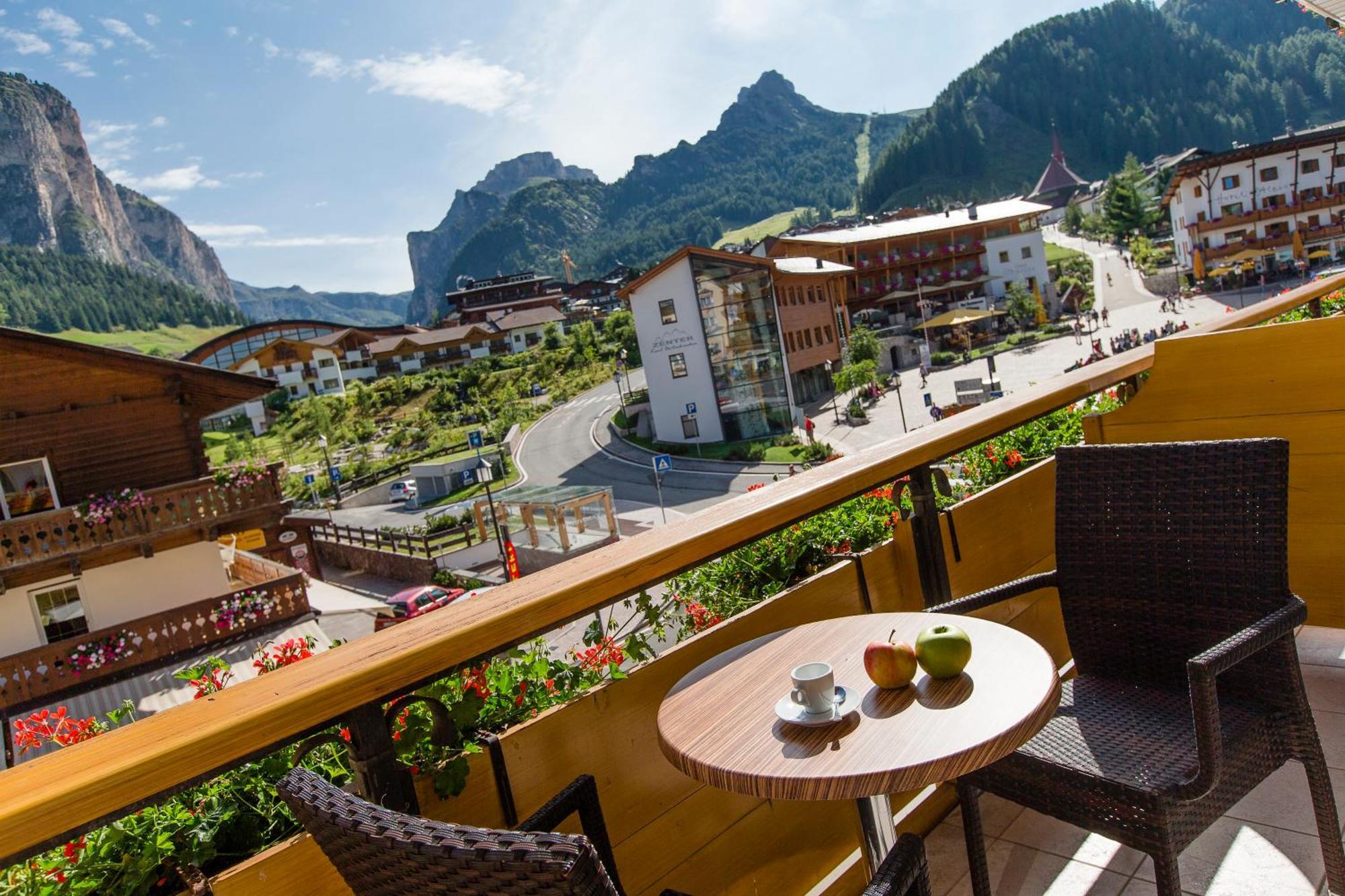 Hotel Oswald Selva di Val Gardena Exteriér fotografie